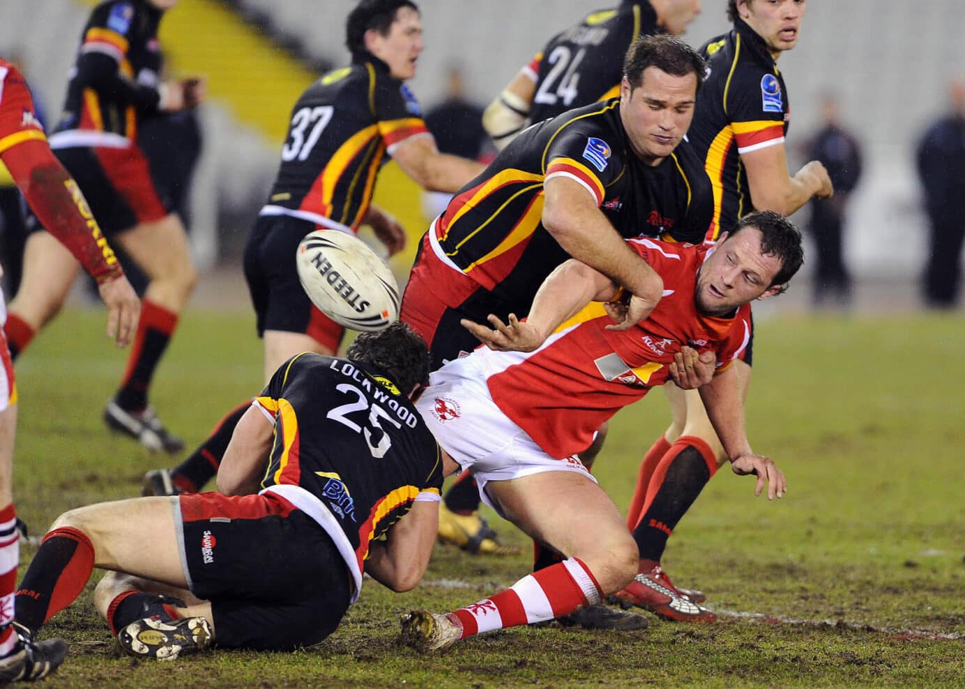 2010 - Sheffield v Dewsbury - Joe Hirst 01